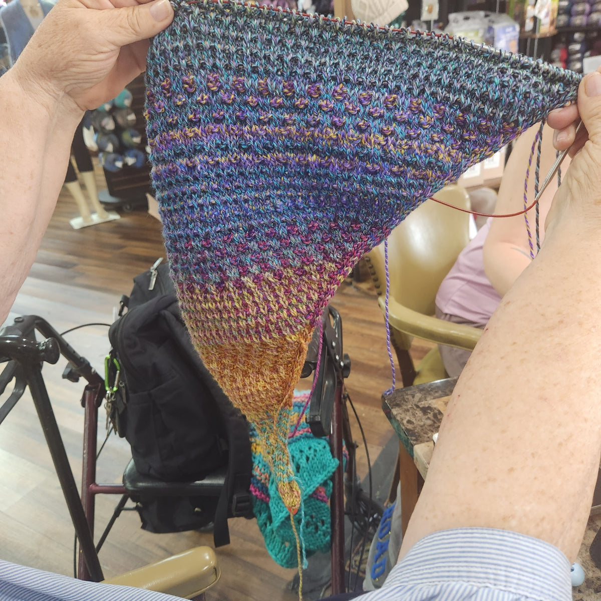 Spiral Grain Light Worsted
