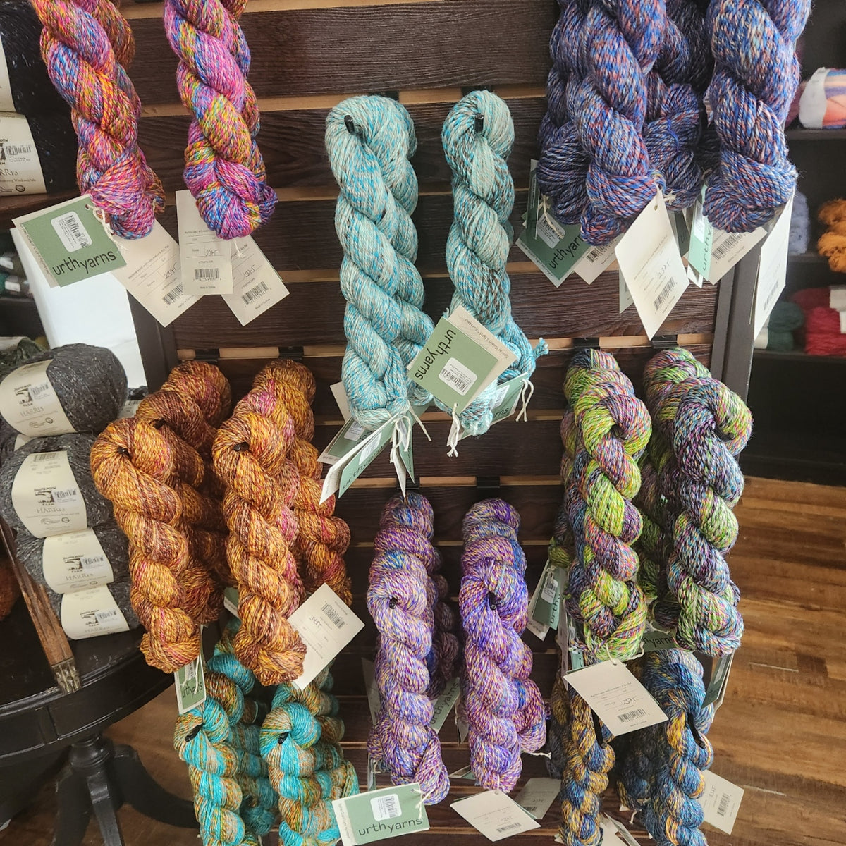 Spiral Grain Light Worsted